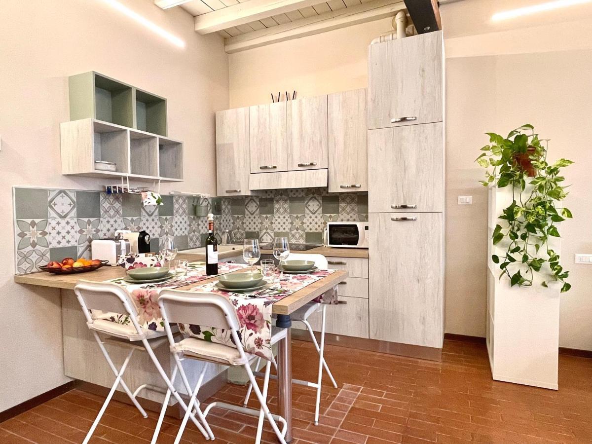 Mono Arnaldo Apartment เบรเชีย ภายนอก รูปภาพ