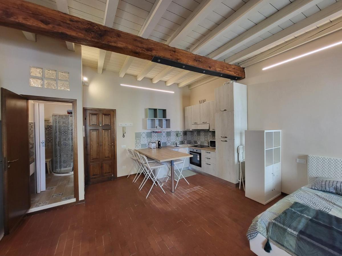 Mono Arnaldo Apartment เบรเชีย ภายนอก รูปภาพ